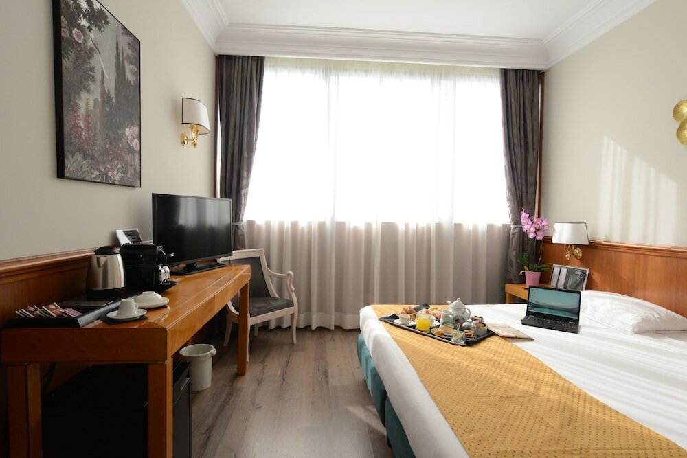 Фото Hotel The Brand