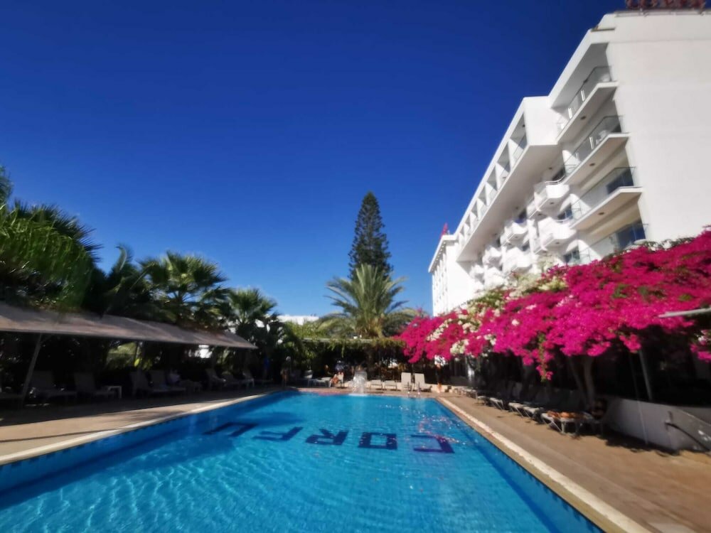 Фото Corfu Hotel