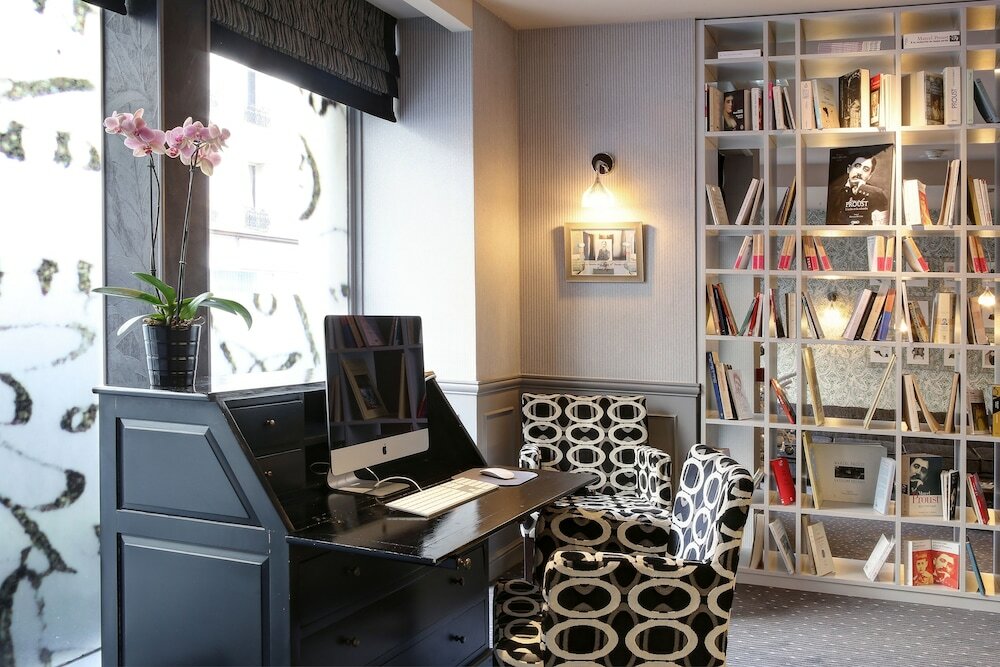 Фото Hôtel Littéraire Le Swann BW Premier Collection