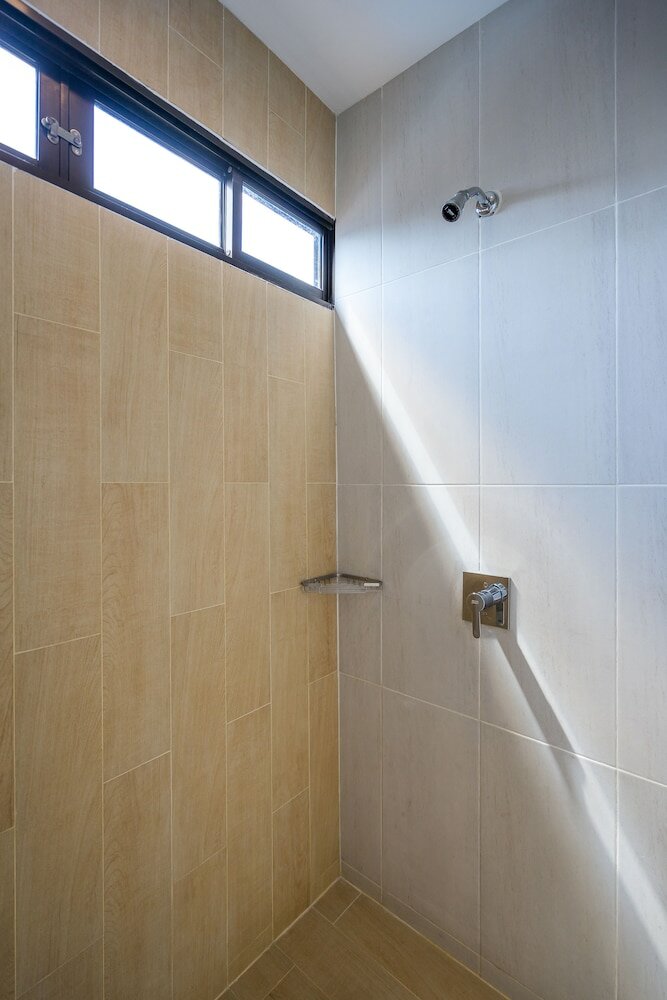 Фото Baan Suwantawe Hotel Apartment