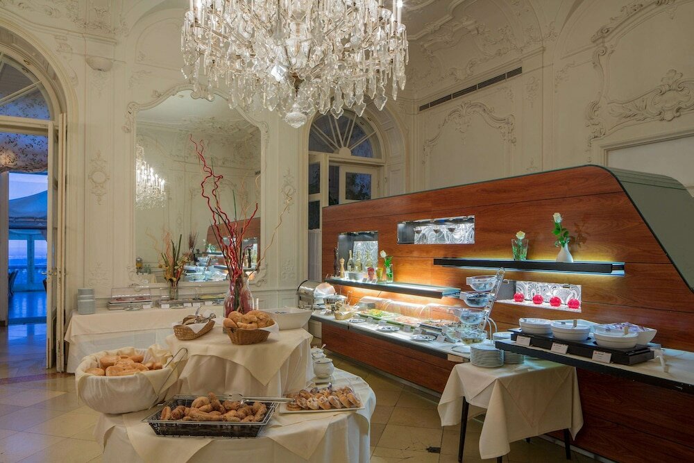 Фото Austria Trend Hotel Schloss Wilhelminenberg