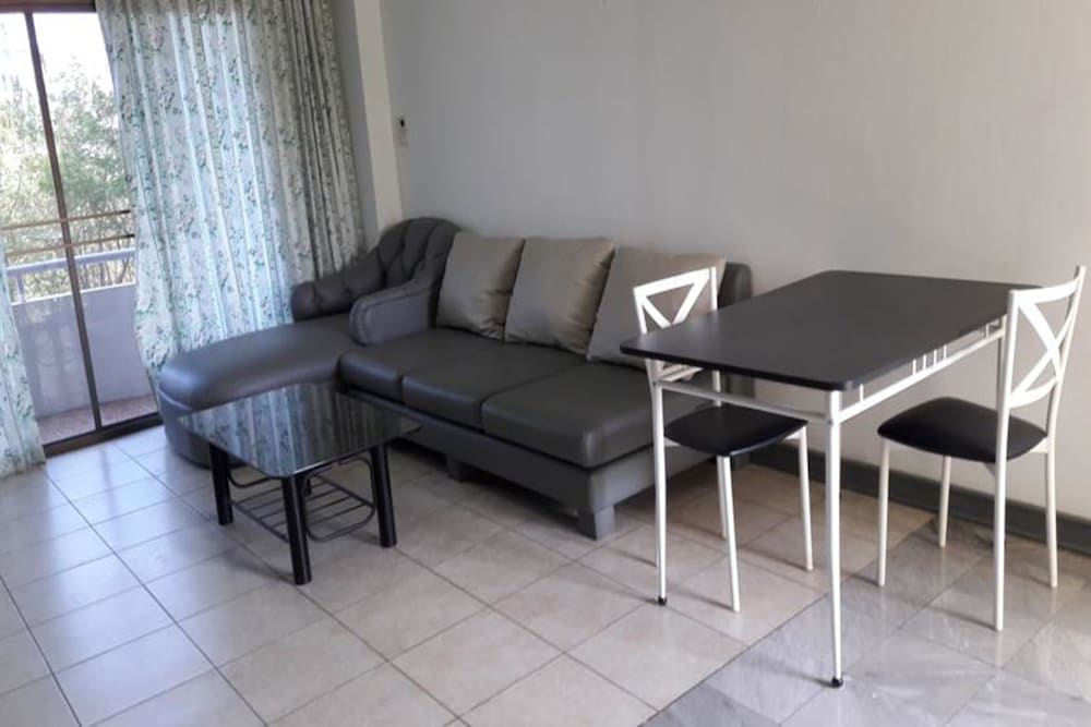 Фото Garden Paradise Hotel & Serviced Apartment