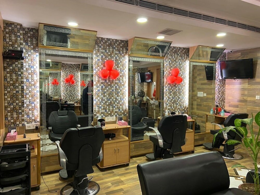 Фото Grand Continental Hotel