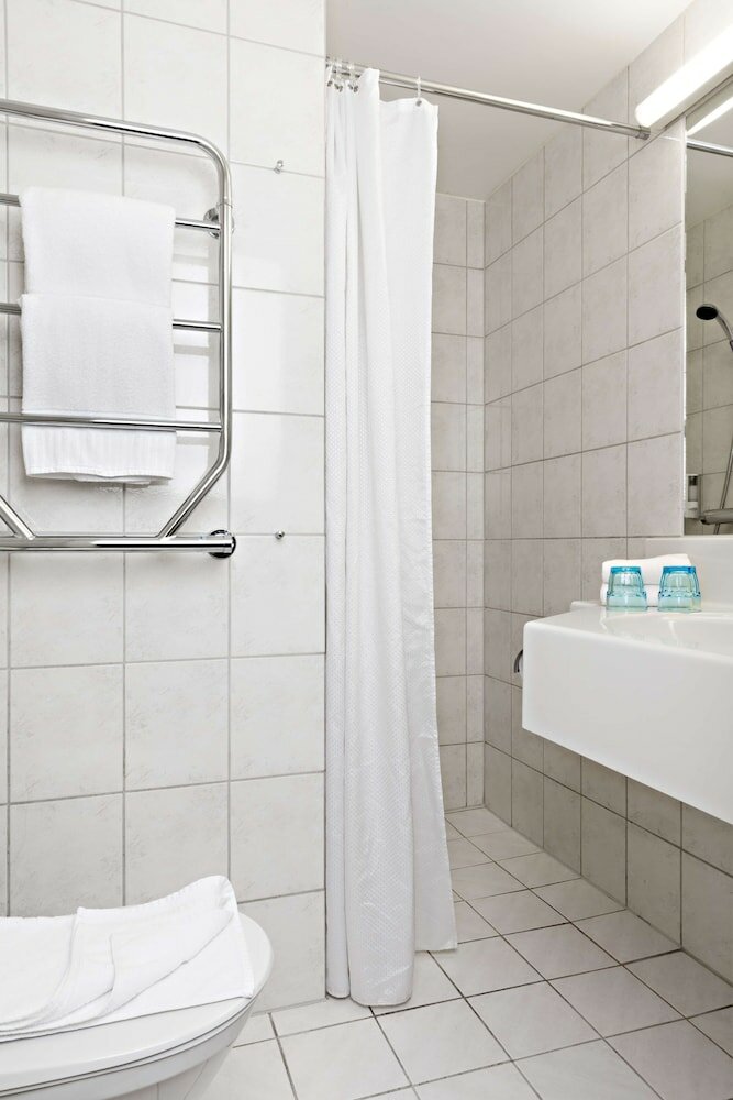 Фото Sure Hotel by Best Western Allen