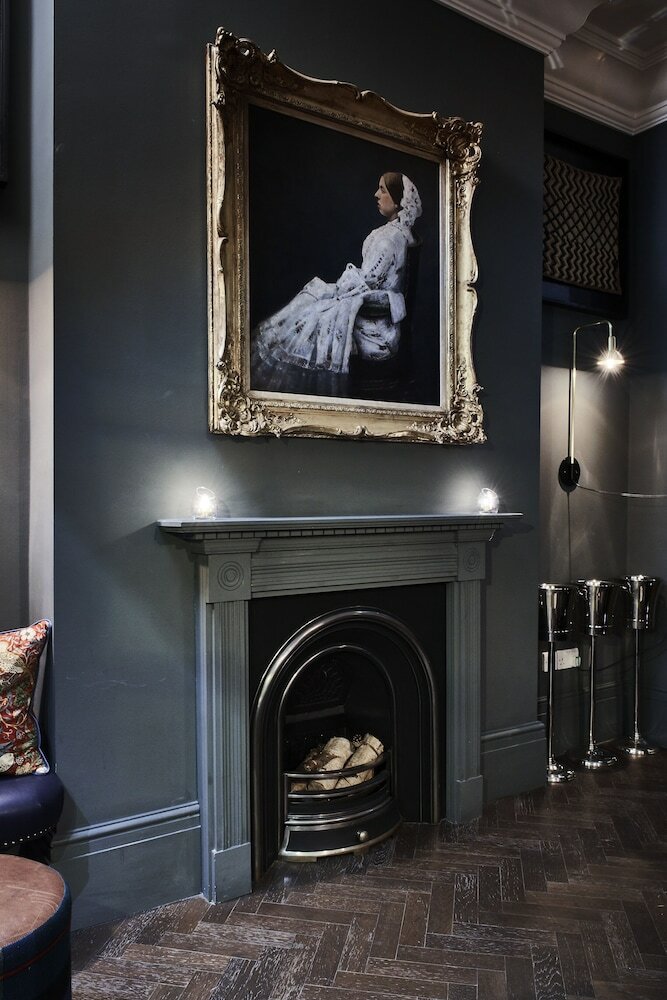 Фото Tophams Hotel