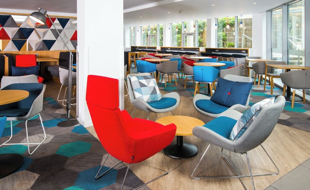 Фото Holiday Inn Express London Hammersmith, an Ihg Hotel