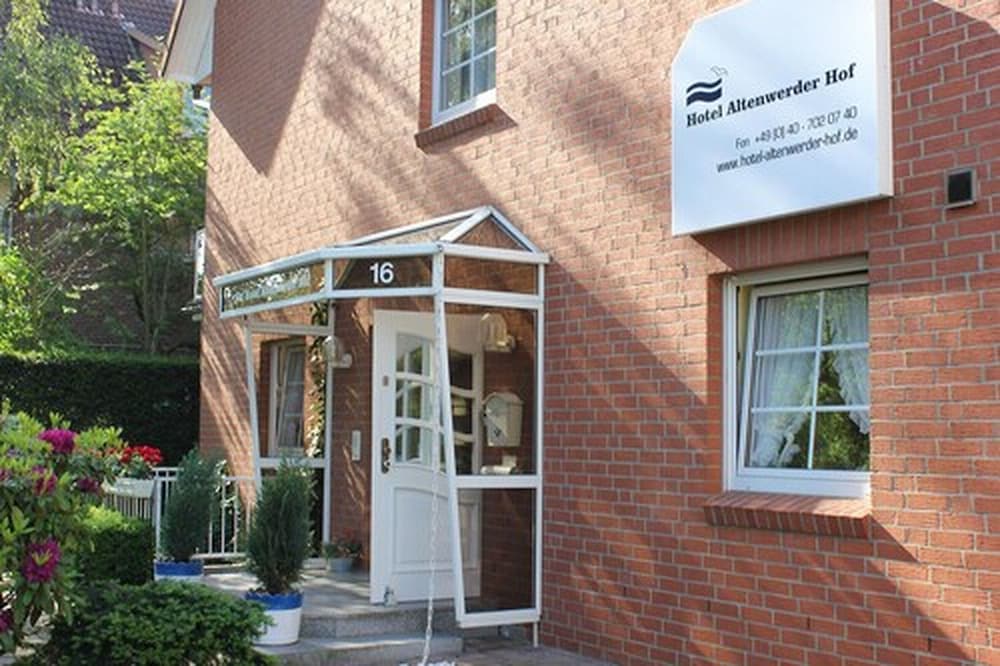 Фото Hotel Altenwerder Hof