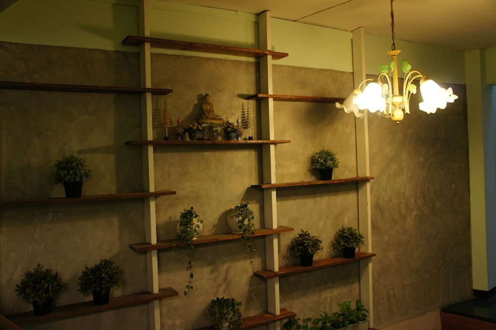 Фото Ratchadamnoen Residence