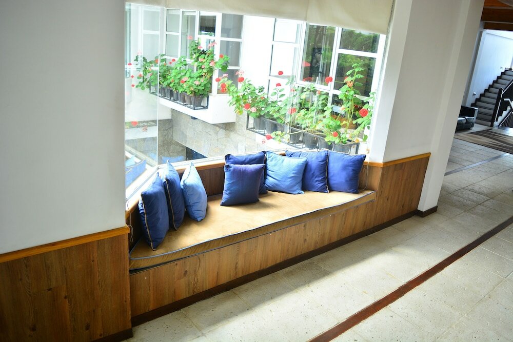 Фото Unique Cottages