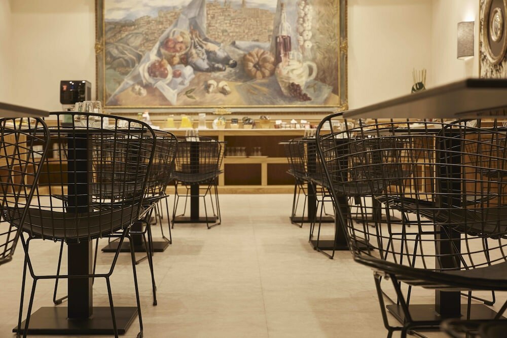 Фото Hotel Zentral Mayoral
