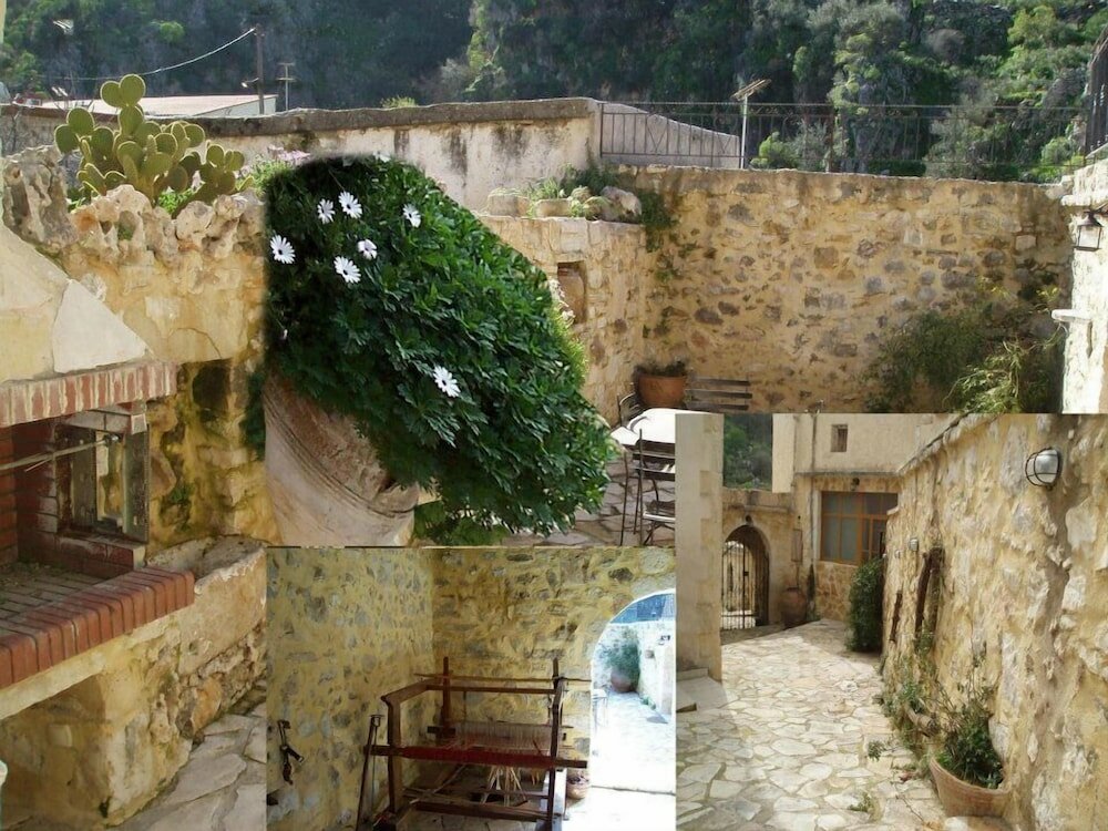 Фото Vafes Traditional Stone Houses