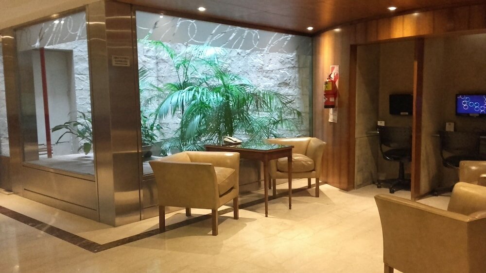 Фото Lafayette Hotel