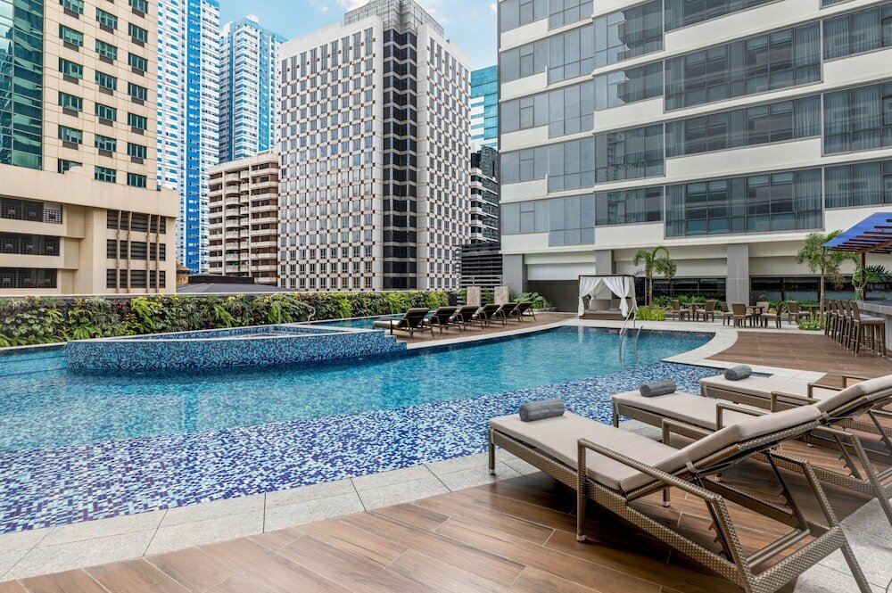 Фото The Westin Manila