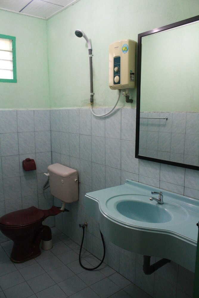 Фото Purnama Beach Resort