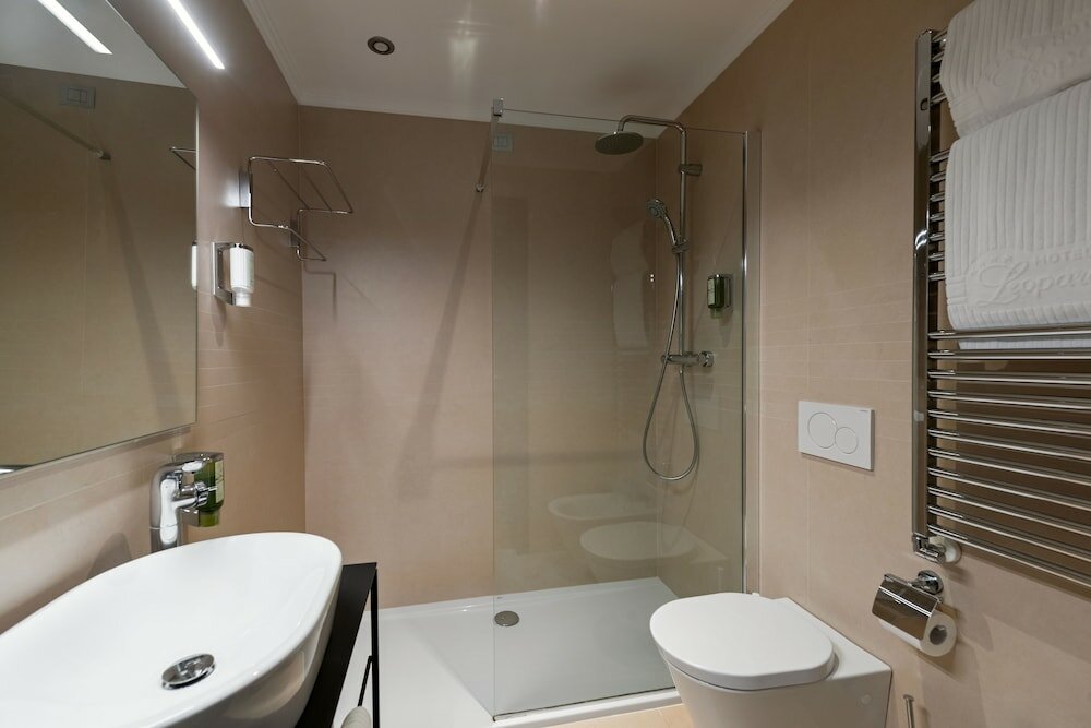 Фото Hotel Leopardi