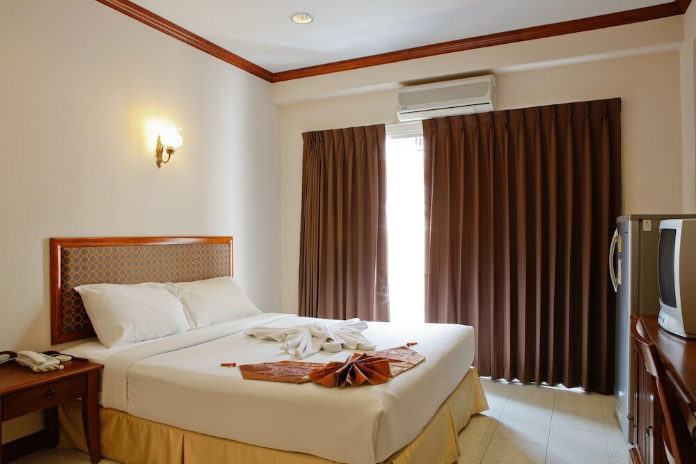 Фото Inn House Hotel