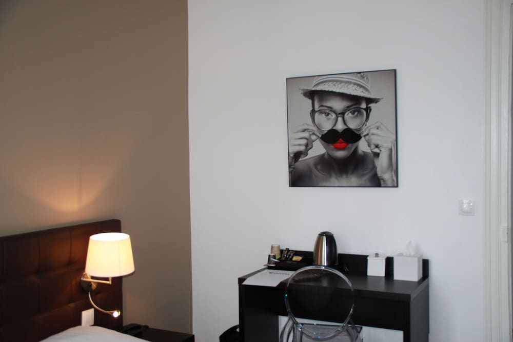 Фото Hôtel Le Saint Louis