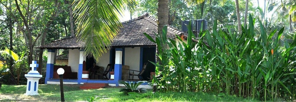 Фото Montego Bay Beach Village