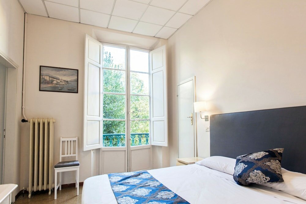 Фото Hotel St. James