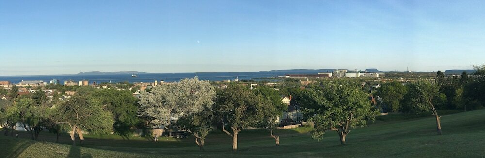 Фото Delta Hotels by Marriott Thunder Bay