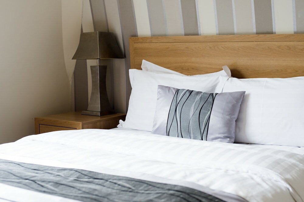 Фото The New London Carlton Hotel & Service Apartments