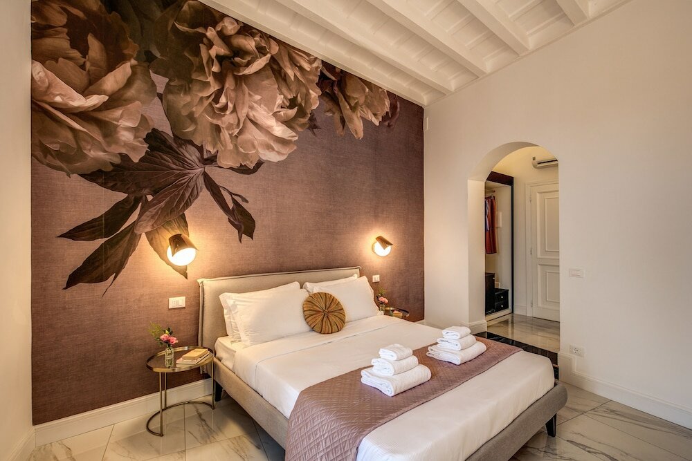 Фото Little Queen Pantheon Residence