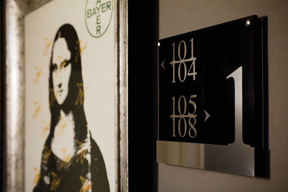 Фото The Frame Hotel