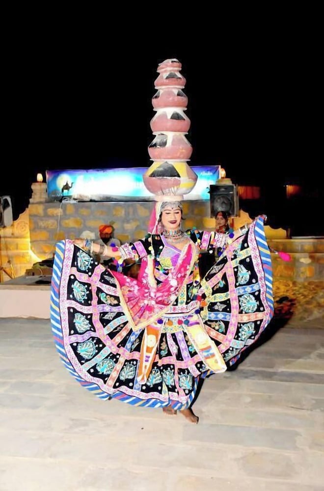 Фото The Chirag Desert Camp