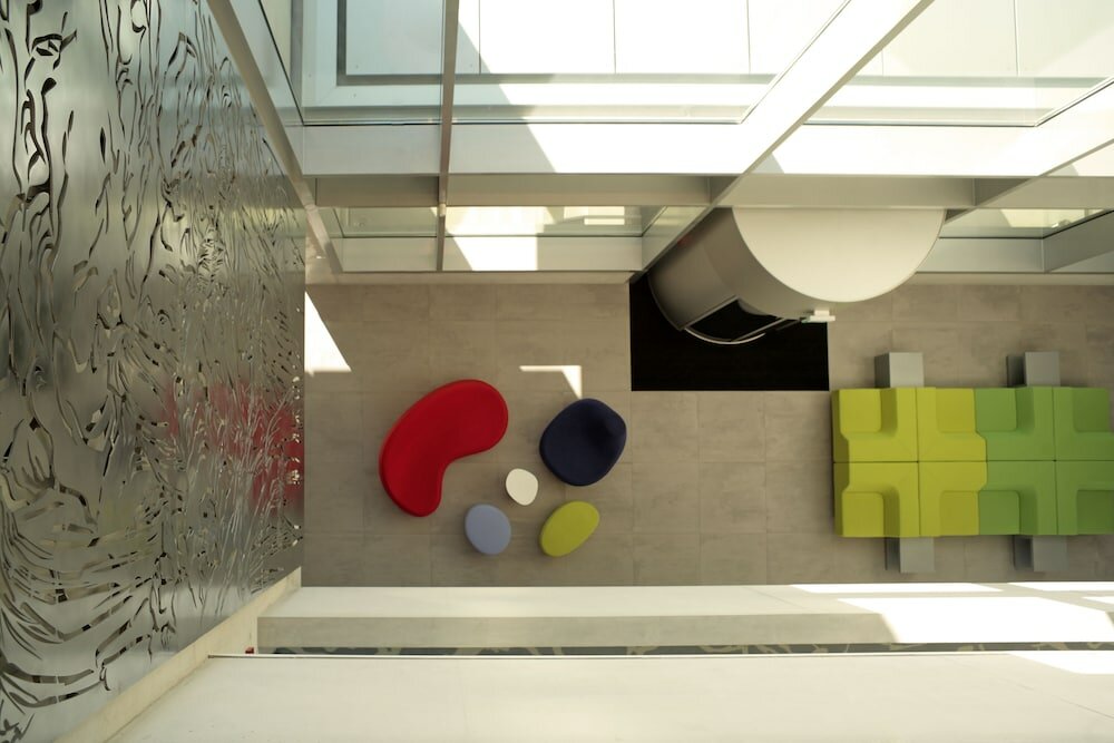 Фото Art'otel Cologne, part of Radisson Hotel Group