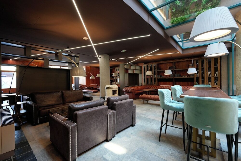 Фото Ushuaia Mountain Hotel