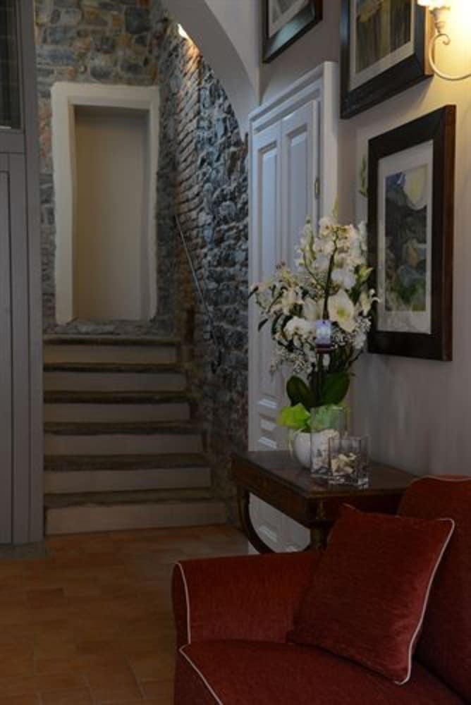 Фото Hotel Borgo Antico