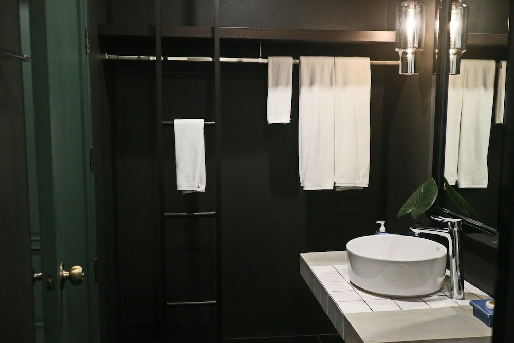Фото Hua Hin Habitat Hotel