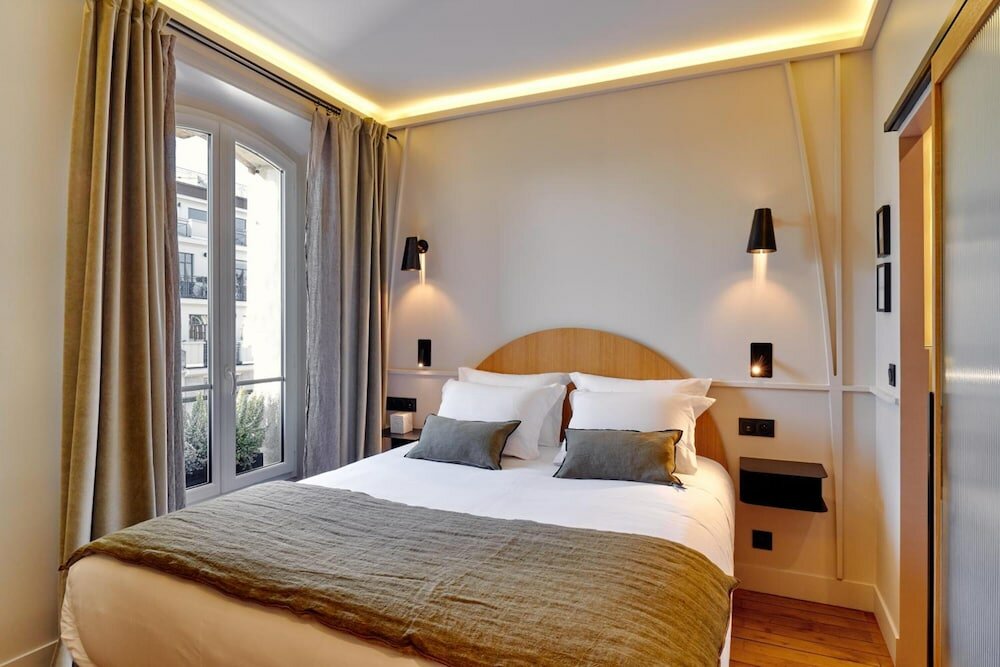 Фото Tinah Paris - Reaumur Montorgueil