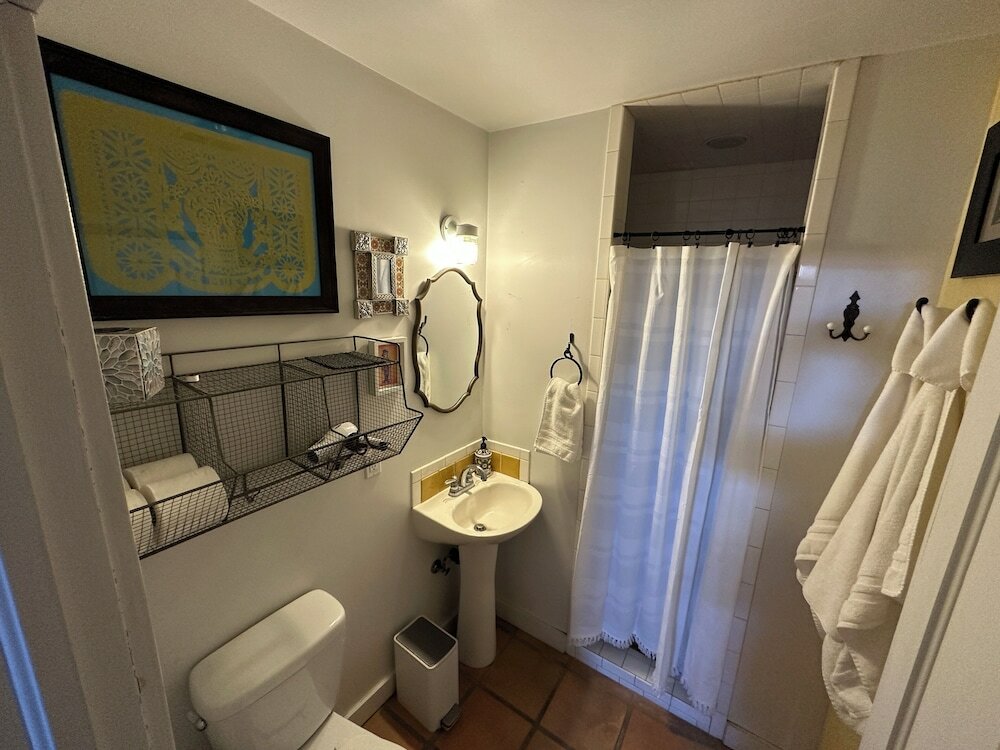 Фото Painted Lady Bed & Brew