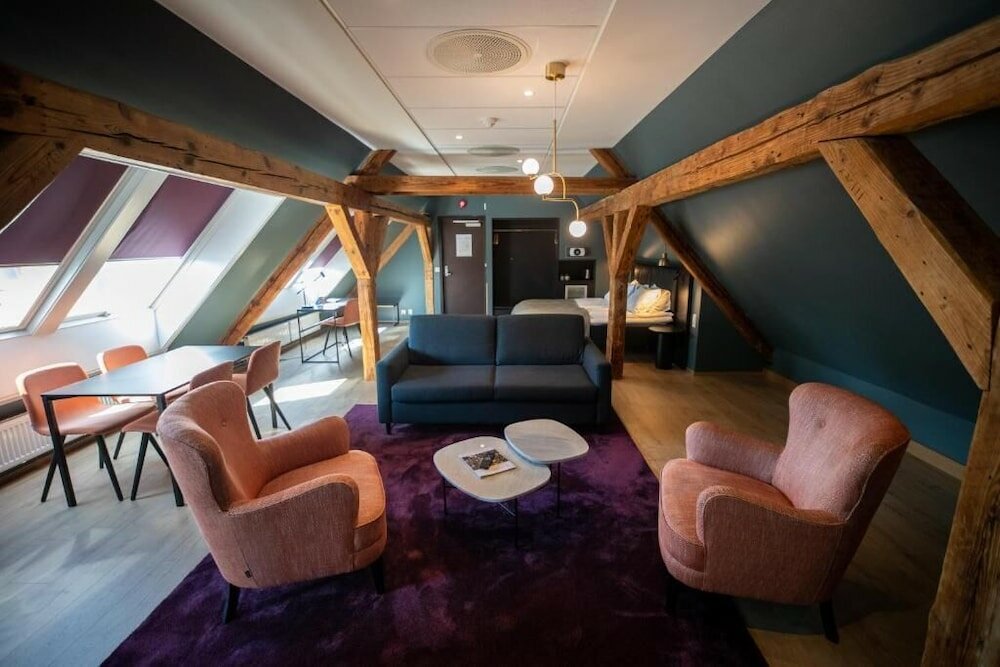 Фото Hotell Bondeheimen