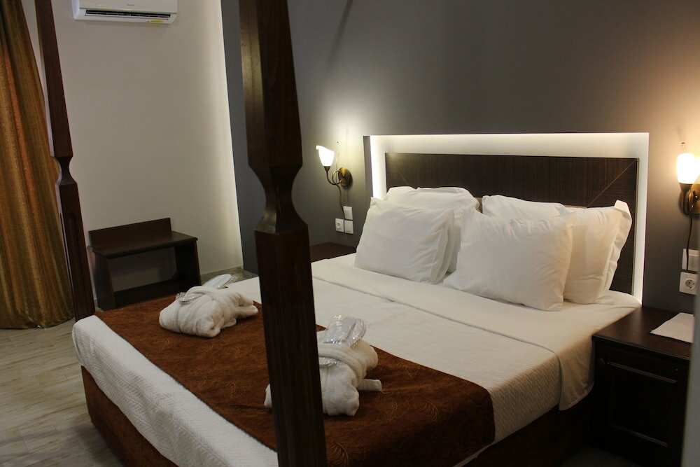 Фото Paralia Beach Boutique Hotel