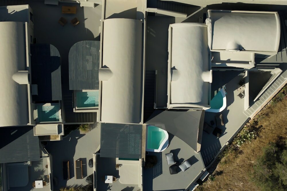 Фото Black Diamond Suites - Adults Only