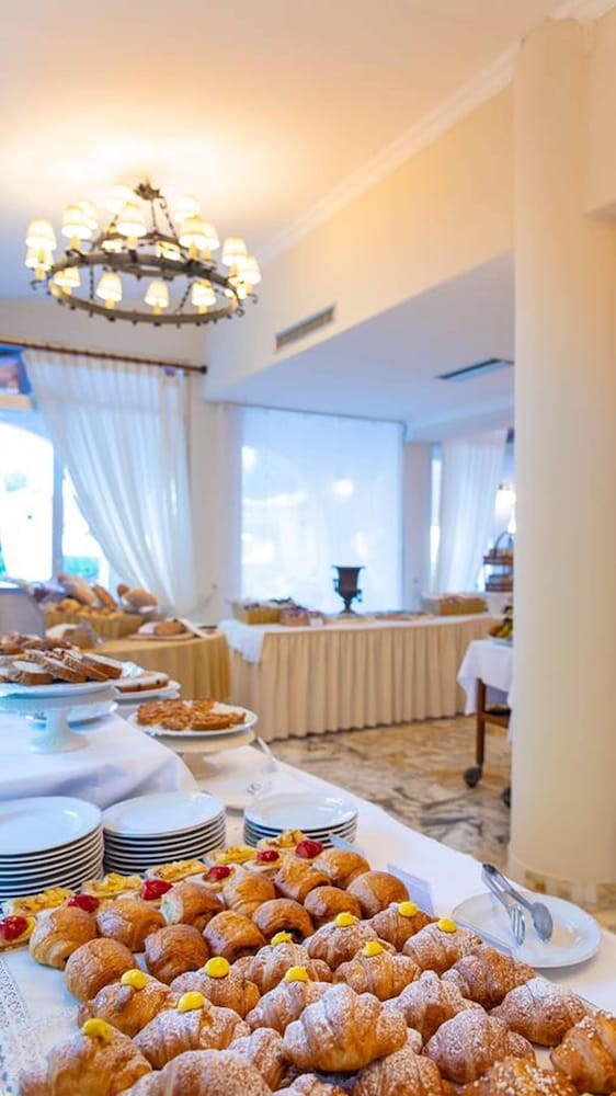 Фото Hotel Villa Ottone