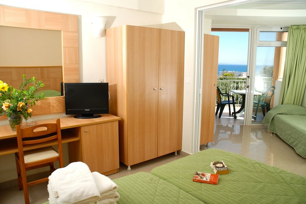 Фото Admiral Argassi Hotel