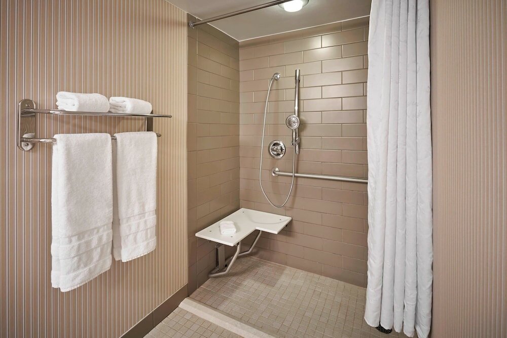 Фото Sheraton Inner Harbor Hotel