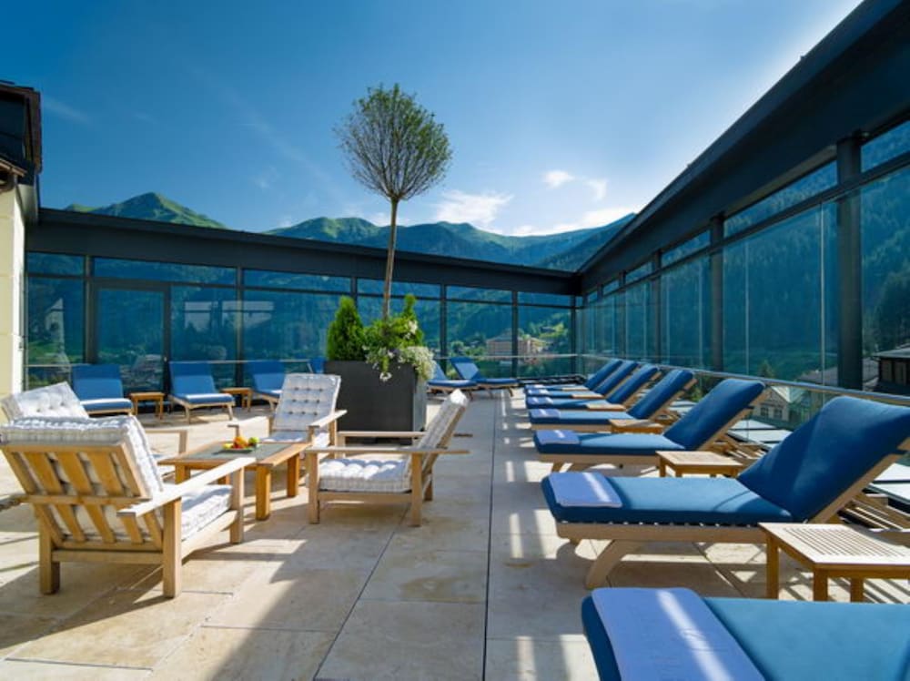 Фото Hotel Salzburger Hof