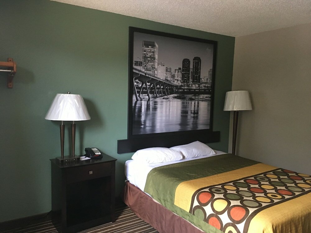 Фото Super 8 by Wyndham Richmond Midlothian Turnpike