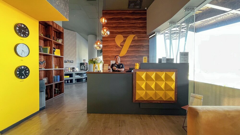 Фото The Yellow Capsule