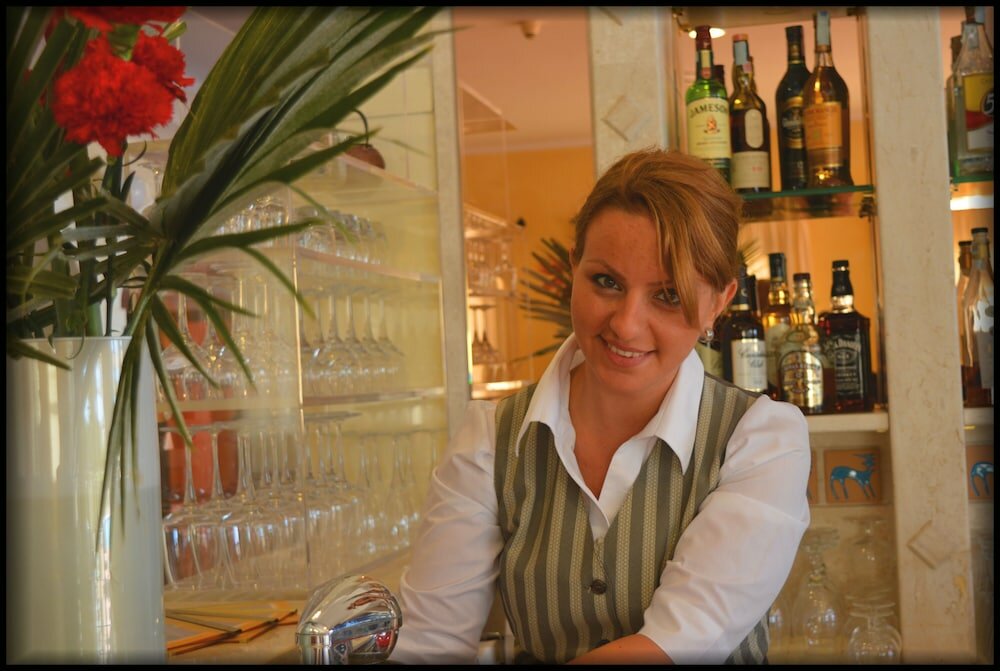 Фото Lantana Resort Hotel & Apartments