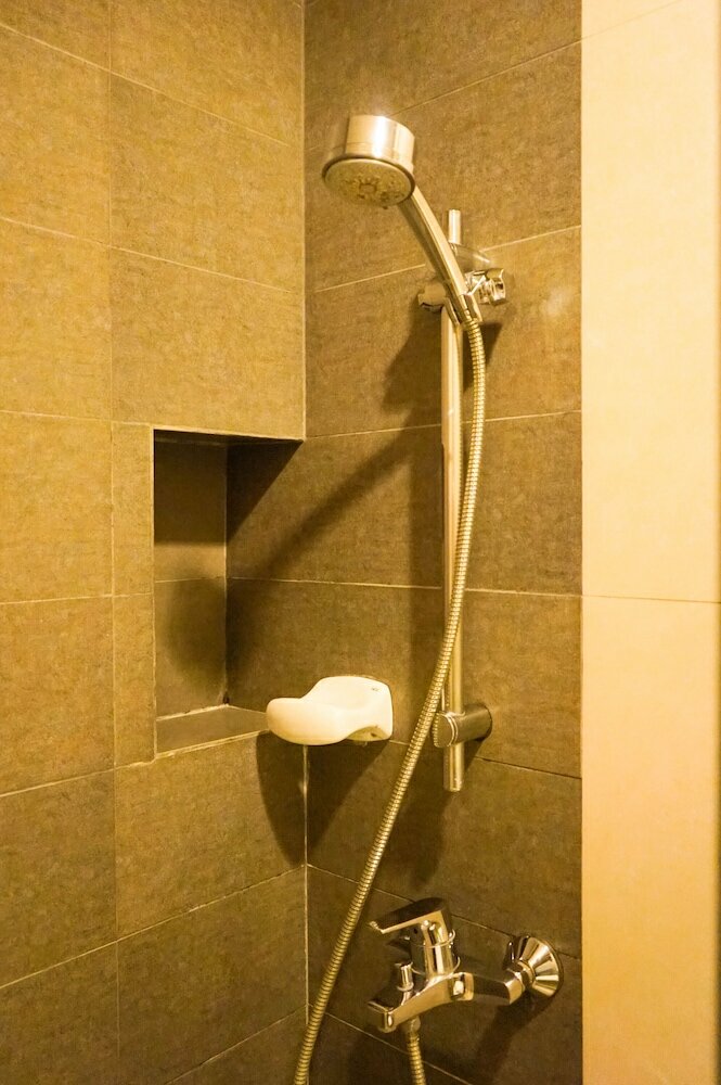 Фото Tacloban Plaza Hotel