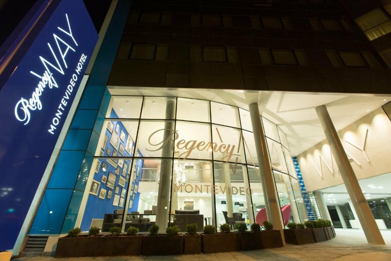 Фото Regency Way Montevideo Hotel