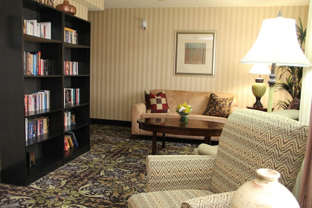 Фото Staybridge Suites London