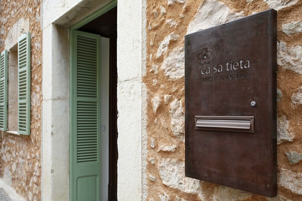 Фото Ca Sa Tieta - Hotel de Interior
