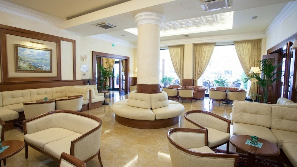 Фото Principe Palace