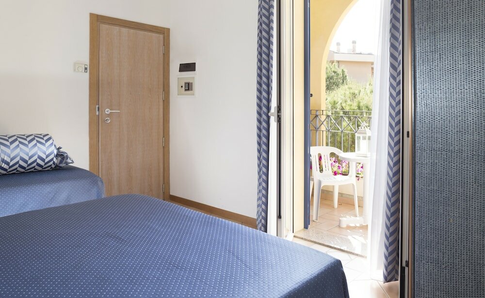 Фото Hotel Vanni